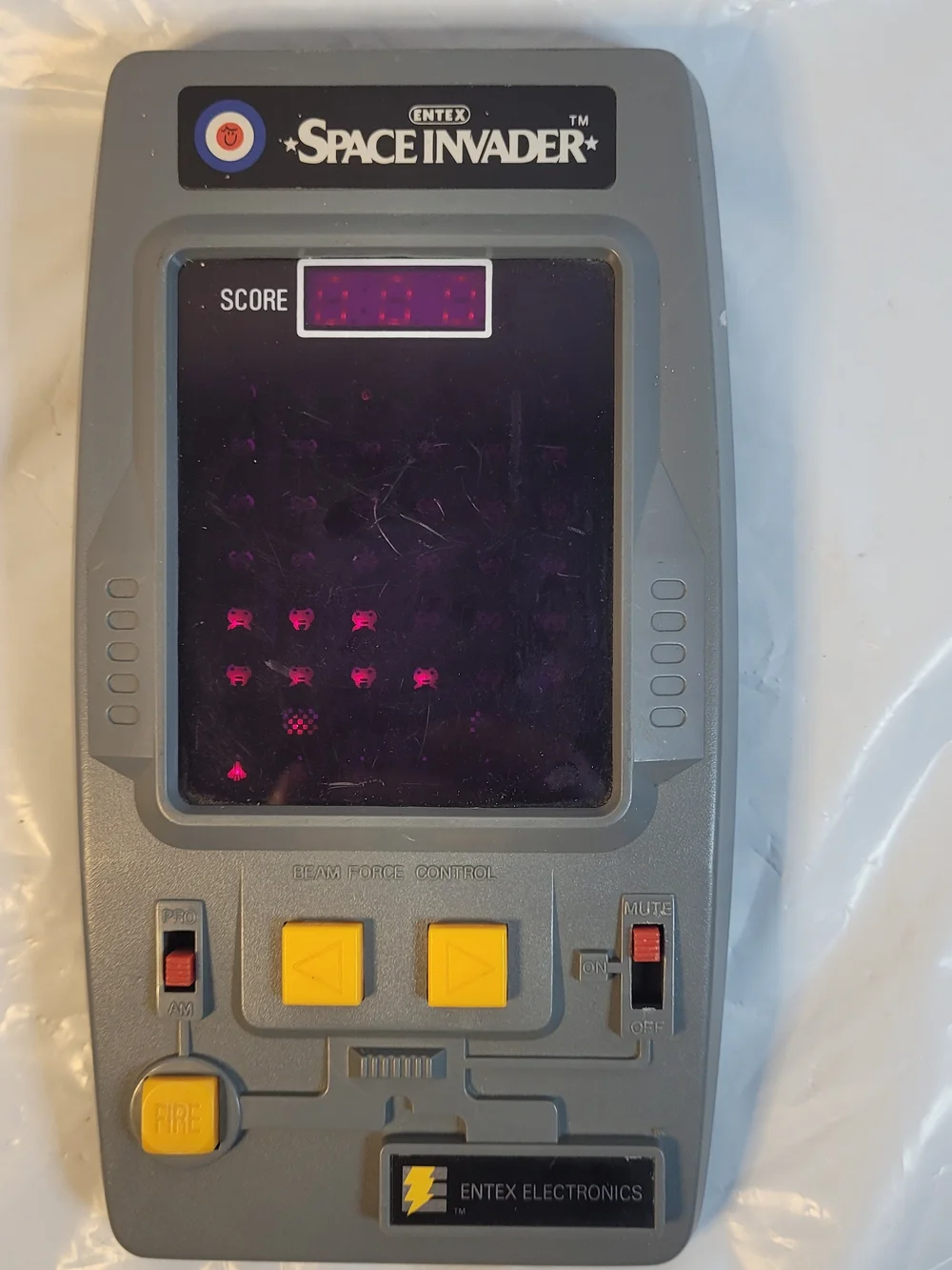 1981 Entex Space Invaders Handheld Portable Video Arcade Game TESTED & WORKING!